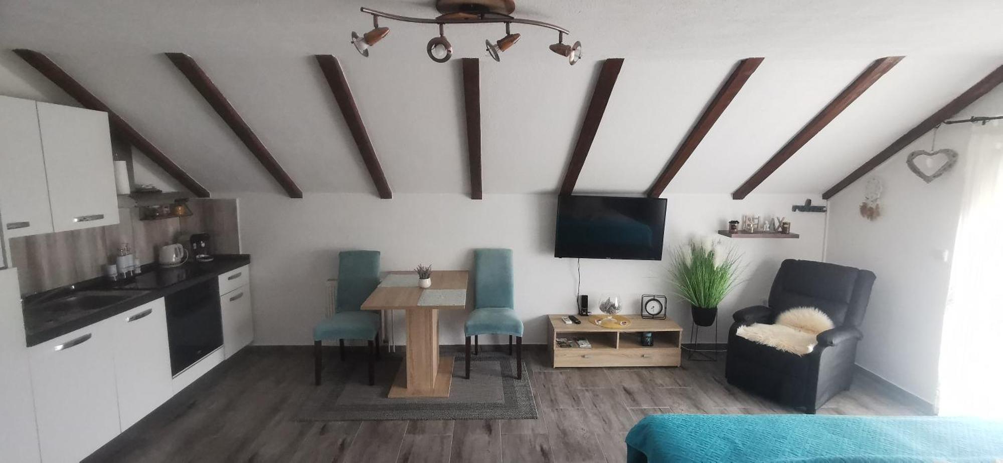 Ana Apartment Gracac  Bagian luar foto